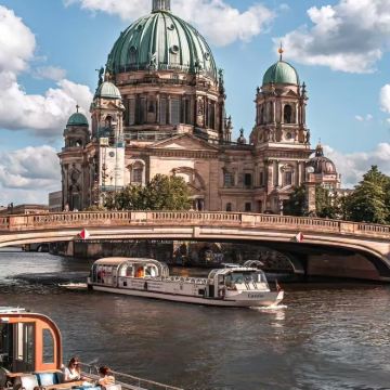 德国8日7晚私家团 德国8日7晚私家团