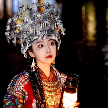 长沙+张家界+天门山+凤凰5日4晚跟团游 长沙+张家界+天门山+凤凰5日4晚跟团游