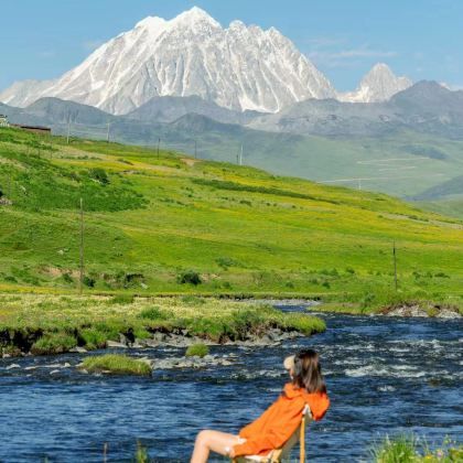 丽江+香格里拉+稻城亚丁+泸沽湖6日5晚私家团 丽江+香格里拉+稻城亚丁+泸沽湖6日5晚私家团