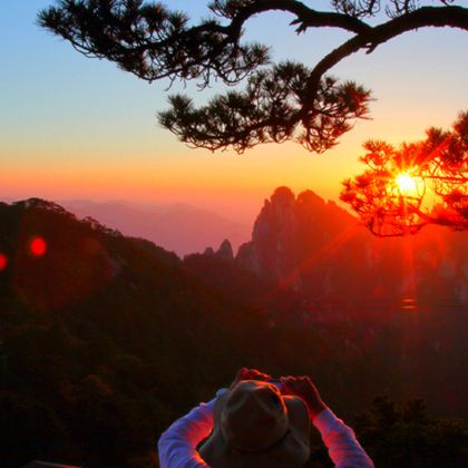 黄山风景区+千岛湖景区+呈坎+塔川+宏村景区5日4晚私家团 黄山风景区+千岛湖景区+呈坎+塔川+宏村景区5日4晚私家团