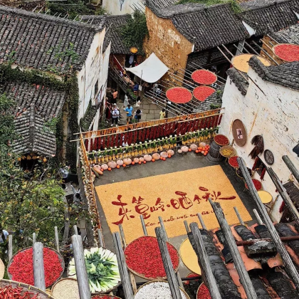 江西南昌+庐山+景德镇+婺源+三清山+望仙谷6日5晚跟团游 江西南昌+庐山+景德镇+婺源+三清山+望仙谷6日5晚跟团游