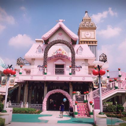 杭州Hello Kitty乐园+中南百草原+安吉奇幻嘉乐比景区3日2晚拼小团 杭州Hello Kitty乐园+中南百草原+安吉奇幻嘉乐比景区3日2晚拼小团