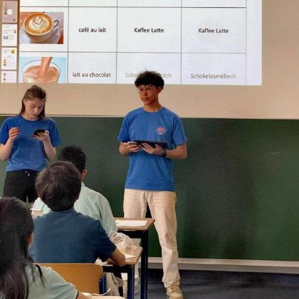 主题营地·欧洲国际交换生亲子夏令营10天欧洲四国游学 | 卢森堡中学课程体验/巴黎飞行模拟机体验/巧克力制作课程,特里尔大学&布鲁塞尔大学,迪士尼、马克思故居,科隆大教堂、、巴黎圣母院、卢浮宫 主题营地·欧洲国际交换生亲子夏令营10天欧洲四国游学 | 卢森堡中学课程体验/巴黎飞行模拟机体验/巧克力制作课程,特里尔大学&布鲁塞尔大学,迪士尼、马克思故居,科隆大教堂、、巴黎圣母院、卢浮宫