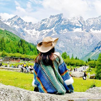成都+四姑娘山+稻城亚丁7日6晚跟团游 成都+四姑娘山+稻城亚丁7日6晚跟团游