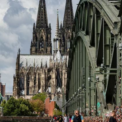 德国8日7晚私家团 德国8日7晚私家团