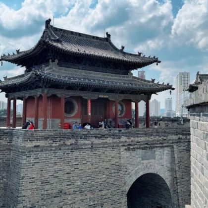 山西太原+五台山+云冈石窟+平遥古城+山西黄河壶口瀑布旅游区+山西王家大院8日7晚拼小团 山西太原+五台山+云冈石窟+平遥古城+山西黄河壶口瀑布旅游区+山西王家大院8日7晚拼小团