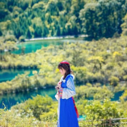 重庆+成都+九寨沟+黄龙风景名胜区+都江堰+峨眉山+乐山大佛8日7晚跟团游 重庆+成都+九寨沟+黄龙风景名胜区+都江堰+峨眉山+乐山大佛8日7晚跟团游