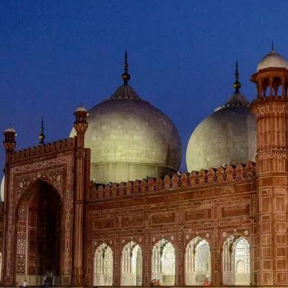 巴基斯坦+费萨尔清真寺+南迦·帕尔巴特峰+罗赫达斯要塞+拉合尔古堡31日28晚跟团游