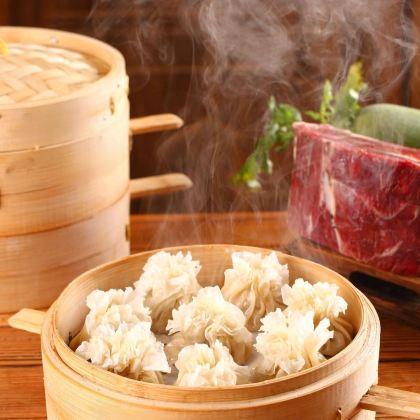呼和浩特+辉腾锡勒草原+乌兰哈达火山地质公园+响沙湾5日4晚拼小团 呼和浩特+辉腾锡勒草原+乌兰哈达火山地质公园+响沙湾5日4晚拼小团