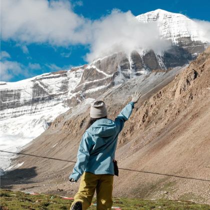 拉萨+日喀则+珠峰大本营+阿里+冈仁波齐+色林措+纳木措景区+布达拉宫15日14晚私家团 拉萨+日喀则+珠峰大本营+阿里+冈仁波齐+色林措+纳木措景区+布达拉宫15日14晚私家团