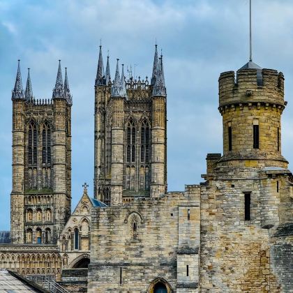 英国伦敦+切斯特+林肯+纳尔斯伯勒+康威+兰迪德诺11日10晚拼小团 英国伦敦+切斯特+林肯+纳尔斯伯勒+康威+兰迪德诺11日10晚拼小团