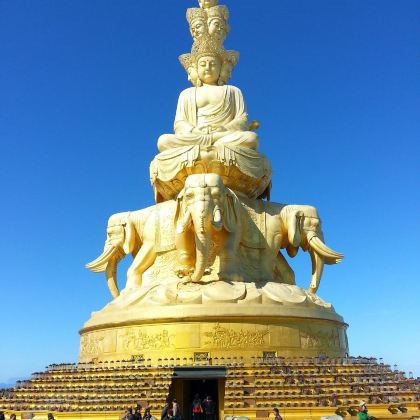 成都+峨眉山+乐山+三星堆博物馆+成都大熊猫繁育研究基地5日4晚跟团游 成都+峨眉山+乐山+三星堆博物馆+成都大熊猫繁育研究基地5日4晚跟团游