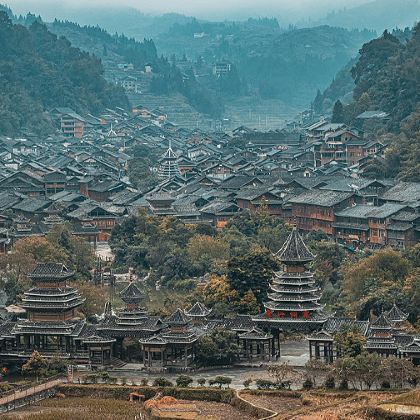 中国贵州贵阳+梵净山+荔波小七孔景区3日2晚跟团游 中国贵州贵阳+梵净山+荔波小七孔景区3日2晚跟团游