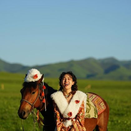 甘肃兰州+扎尕那+若尔盖花湖生态旅游区+黄河九曲第一湾+桑科草原6日5晚私家团 甘肃兰州+扎尕那+若尔盖花湖生态旅游区+黄河九曲第一湾+桑科草原6日5晚私家团