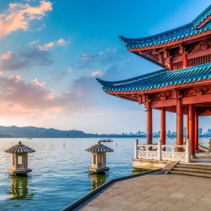 南京+扬州+苏州+乌镇+杭州+千岛湖+徽州古城+新安江山水画廊+黄山7日6晚跟团游 南京+扬州+苏州+乌镇+杭州+千岛湖+徽州古城+新安江山水画廊+黄山7日6晚跟团游