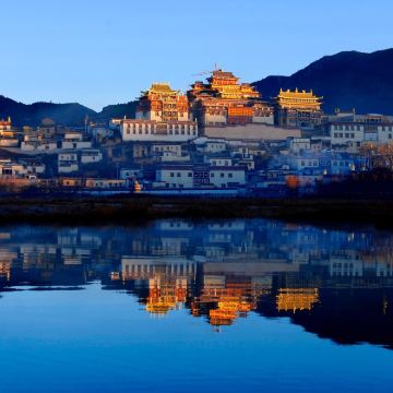 昆明+大理市+丽江+香格里拉+玉龙雪山8日7晚私家团 昆明+大理市+丽江+香格里拉+玉龙雪山8日7晚私家团