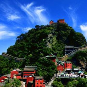 武汉+宜昌+神农架+武当山+恩施市11日10晚跟团游 武汉+宜昌+神农架+武当山+恩施市11日10晚跟团游