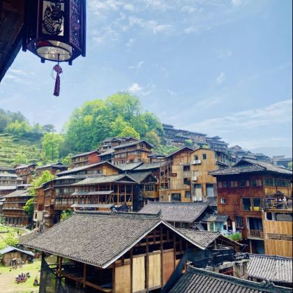 贵州贵阳+荔波小七孔景区+西江千户苗寨+黄果树景区+广西桂林+阳朔9日8晚跟团游 贵州贵阳+荔波小七孔景区+西江千户苗寨+黄果树景区+广西桂林+阳朔9日8晚跟团游