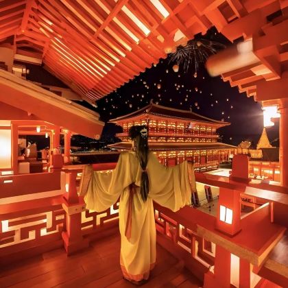 洛阳龙门石窟+白马寺+老君山景区+少林寺4日3晚私家团 洛阳龙门石窟+白马寺+老君山景区+少林寺4日3晚私家团