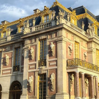 法国10日9晚私家团 法国10日9晚私家团