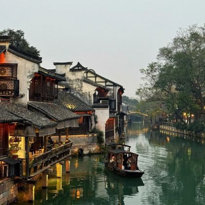 杭州+雷峰塔+灵隐飞来峰景区+西溪国家湿地公园+乌镇6日5晚私家团 杭州+雷峰塔+灵隐飞来峰景区+西溪国家湿地公园+乌镇6日5晚私家团