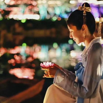 江西南昌+庐山市+婺源+景德镇+望仙谷6日5晚私家团 江西南昌+庐山市+婺源+景德镇+望仙谷6日5晚私家团