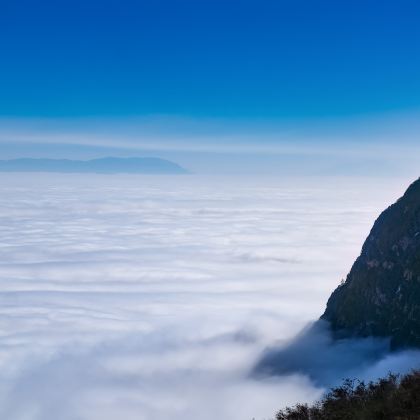 成都+峨眉山+乐山大佛+都江堰+青城山5日4晚跟团游 成都+峨眉山+乐山大佛+都江堰+青城山5日4晚跟团游