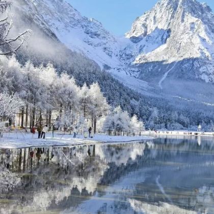 哈尔滨+吉林市+二道白河+长白山+延吉+镜泊湖风景区+雪乡6日5晚跟团游 哈尔滨+吉林市+二道白河+长白山+延吉+镜泊湖风景区+雪乡6日5晚跟团游