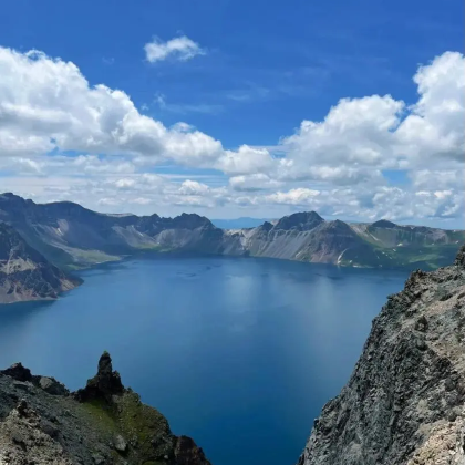 哈尔滨+长白山+伊春+五大连池8日7晚私家团 哈尔滨+长白山+伊春+五大连池8日7晚私家团