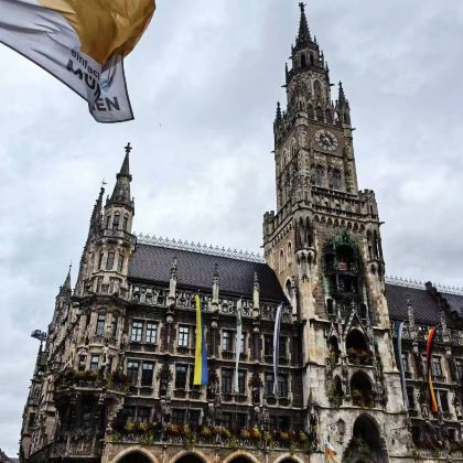 波兰+德国+奥地利+捷克+斯洛伐克+匈牙利13日跟团游 波兰+德国+奥地利+捷克+斯洛伐克+匈牙利13日跟团游