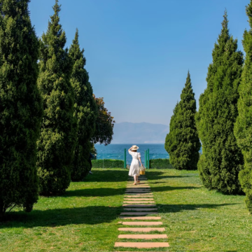 云南昆明+建水+弥勒+抚仙湖5日4晚私家团 云南昆明+建水+弥勒+抚仙湖5日4晚私家团