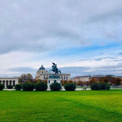 奥地利+捷克+斯洛文尼亚+匈牙利13日12晚自由行 奥地利+捷克+斯洛文尼亚+匈牙利13日12晚自由行