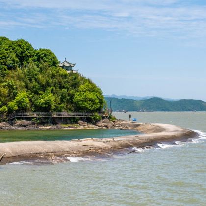 宁海宁海湾横山岛景区+前童古镇2日1晚私家团