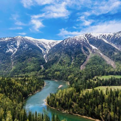 新疆乌鲁木齐+北疆+南疆25日24晚私家团 新疆乌鲁木齐+北疆+南疆25日24晚私家团