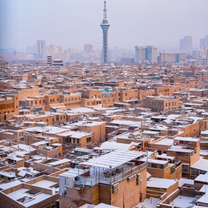 新疆乌鲁木齐+喀什市+喀什古城+盘龙古道+阿克苏市+库车+塔里木胡杨林公园+库尔勒9日8晚跟团游 新疆乌鲁木齐+喀什市+喀什古城+盘龙古道+阿克苏市+库车+塔里木胡杨林公园+库尔勒9日8晚跟团游