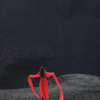 库布其沙漠旅游景区+辉腾锡勒草原+响沙湾+乌兰哈达火山地质公园5日4晚自由行 库布其沙漠旅游景区+辉腾锡勒草原+响沙湾+乌兰哈达火山地质公园5日4晚自由行
