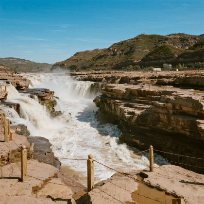 山西太原+五台山+云冈石窟+悬空寺+山西黄河壶口瀑布旅游区+乔家大院文化园区+平遥古城+山西王家大院10日9晚私家团 山西太原+五台山+云冈石窟+悬空寺+山西黄河壶口瀑布旅游区+乔家大院文化园区+平遥古城+山西王家大院10日9晚私家团