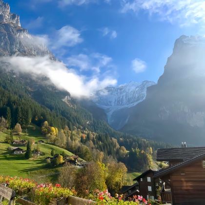 意大利+多洛米蒂山脉+少女峰+拉瓦莱多三峰山+龙疆湖+瑞士因特拉肯+采尔马特+苏黎世+日内瓦+阿尔卑斯山14日13晚私家团 意大利+多洛米蒂山脉+少女峰+拉瓦莱多三峰山+龙疆湖+瑞士因特拉肯+采尔马特+苏黎世+日内瓦+阿尔卑斯山14日13晚私家团