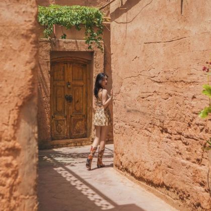 新疆南疆+喀什市6日5晚私家团 新疆南疆+喀什市6日5晚私家团