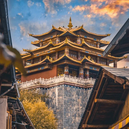 昆明+大理市+丽江+香格里拉8日7晚跟团游 昆明+大理市+丽江+香格里拉8日7晚跟团游