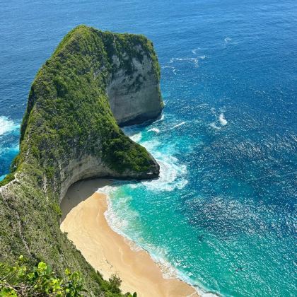 马来西亚吉隆坡+泗水+布罗莫火山+伊真火山9日8晚拼小团 马来西亚吉隆坡+泗水+布罗莫火山+伊真火山9日8晚拼小团