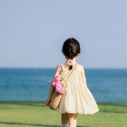 哈尔滨+齐齐哈尔+呼伦贝尔+满洲里+根河+漠河北极村+五大连池+伊春10日9晚跟团游 哈尔滨+齐齐哈尔+呼伦贝尔+满洲里+根河+漠河北极村+五大连池+伊春10日9晚跟团游