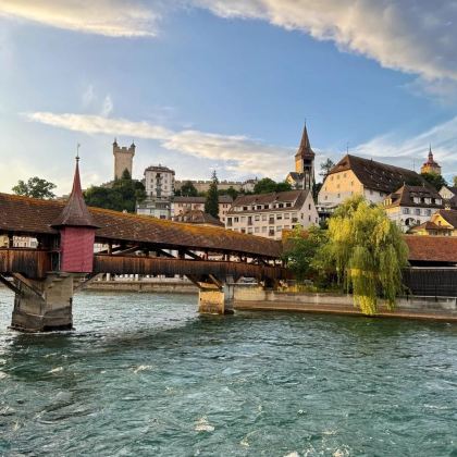 意大利+法国+瑞士13日11晚拼小团 意大利+法国+瑞士13日11晚拼小团