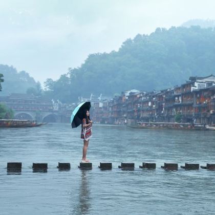 贵州黄果树+荔波+西江千户苗寨+凤凰古城+张家界8日7晚私家团 贵州黄果树+荔波+西江千户苗寨+凤凰古城+张家界8日7晚私家团