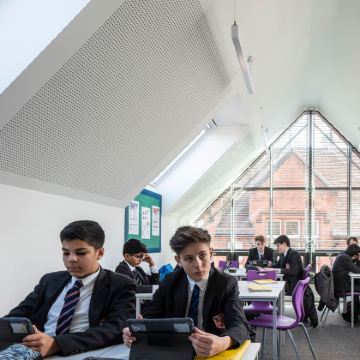 优选夏校·布伦特伍德公学16天国际夏令营独立营|ESL16节课与国际生一起上课吃住学在名校|校园自选活动@网球足球篮球躲避球等运动|名校游剑桥大学~博物馆导览@大英和自然史博物馆~~海滨白崖 优选夏校·布伦特伍德公学16天国际夏令营独立营|ESL16节课与国际生一起上课吃住学在名校|校园自选活动@网球足球篮球躲避球等运动|名校游剑桥大学~博物馆导览@大英和自然史博物馆~~海滨白崖