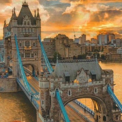 英国13日11晚私家团 英国13日11晚私家团