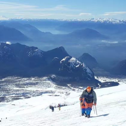 徒步·智利普孔Huerquehue National Park+比亚里卡6日5晚私家团 徒步·智利普孔Huerquehue National Park+比亚里卡6日5晚私家团