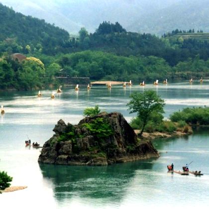 温州楠溪江风景旅游区+石塘+小箬村+长屿硐天4日3晚私家团 温州楠溪江风景旅游区+石塘+小箬村+长屿硐天4日3晚私家团