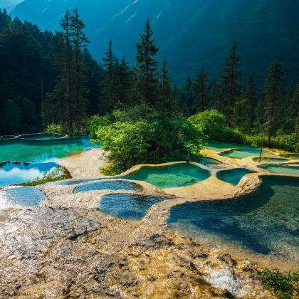 九寨沟+黄龙风景名胜区+五彩池+珍珠滩+松潘古城3日2晚私家团 九寨沟+黄龙风景名胜区+五彩池+珍珠滩+松潘古城3日2晚私家团