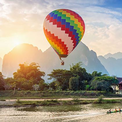 老挝万象+万荣+琅勃拉邦7日6晚私家团 老挝万象+万荣+琅勃拉邦7日6晚私家团